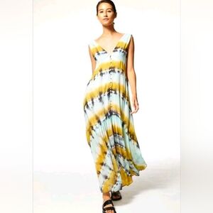Stunning YFB (Young Fabulous & Broke) tie-dye maxi dress , Size XS